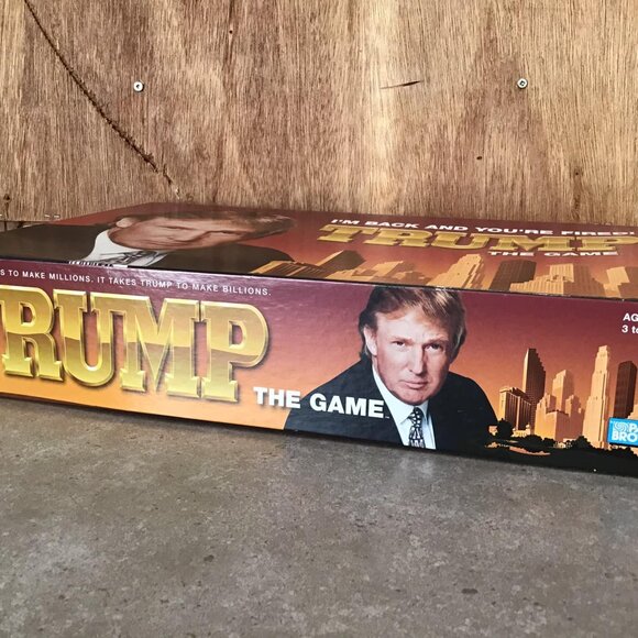 Donald Trump Board Game- Parker Brothers Game - Picture 3 of 8